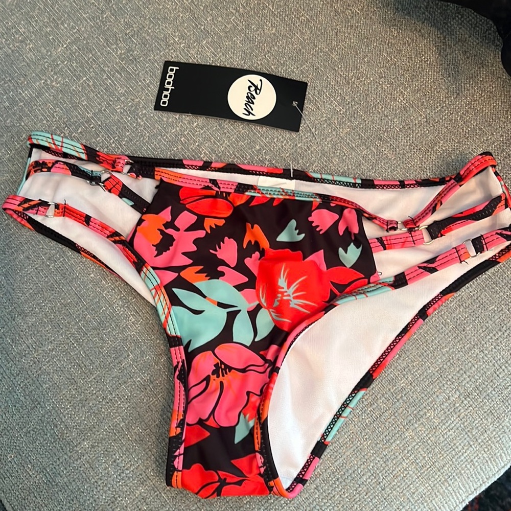 Swim bottom NWT